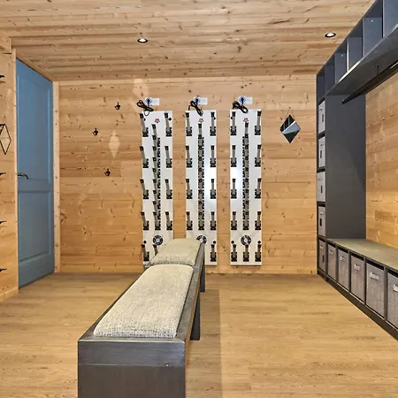 Les Niverolles Paradiski Chalet *